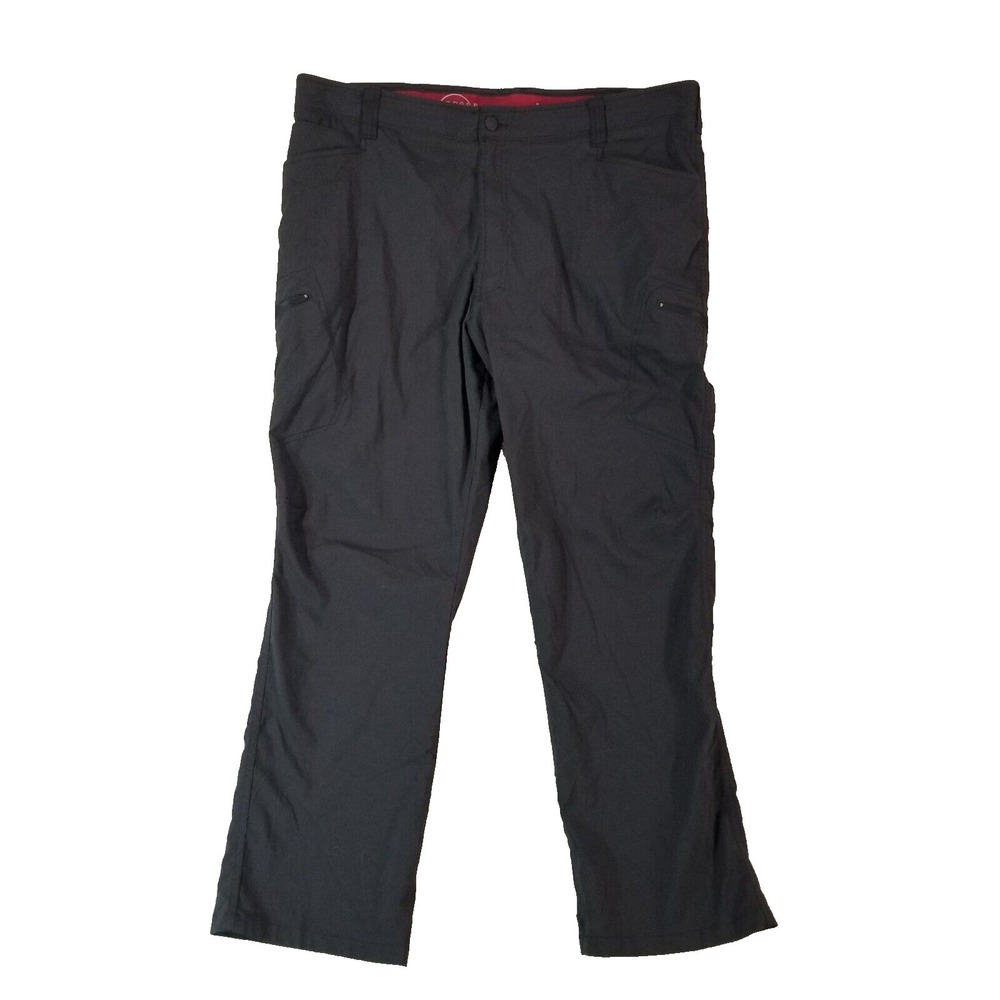 Wrangler‎ outdoor cargo pants men's 42 x30 nylon stretch Comfort waist black